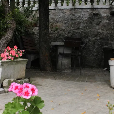 Apartments With Parking Space Opatija - Volosko, Opatija - 7897 *