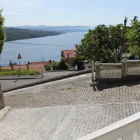 Apartmán With Parking Space - Volosko, - 7897 Opatija